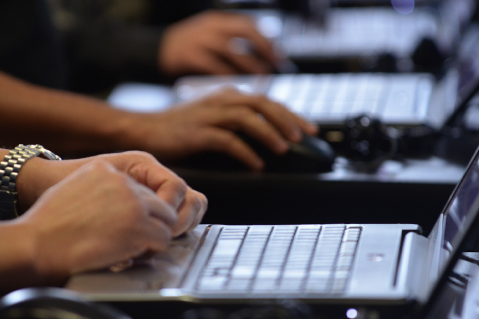 Manuel Adrián López