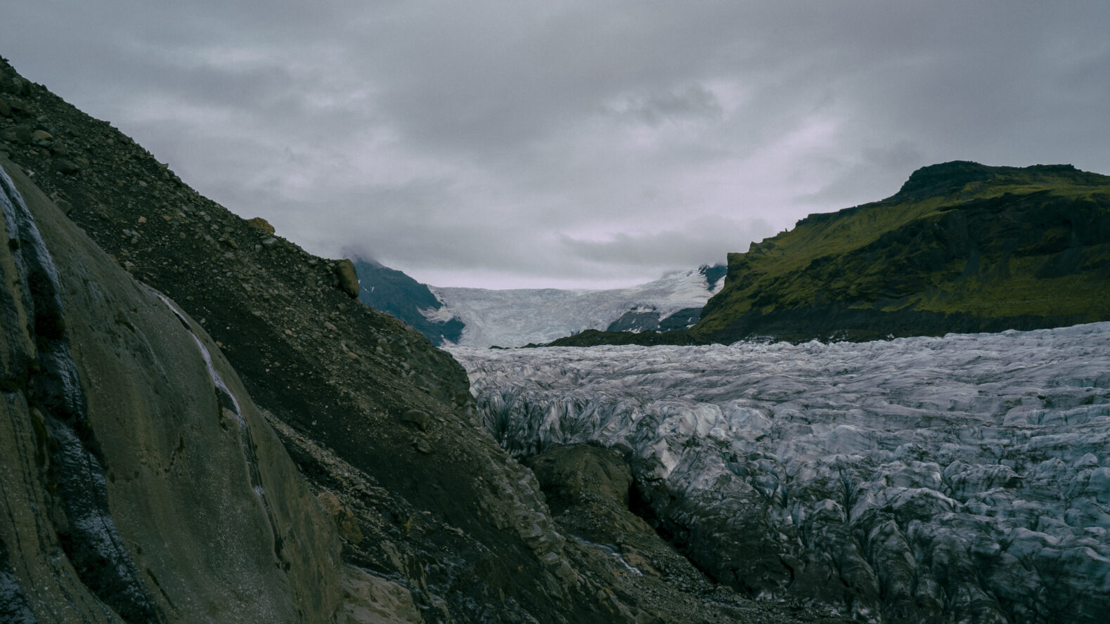 Mercelo quinones islandia